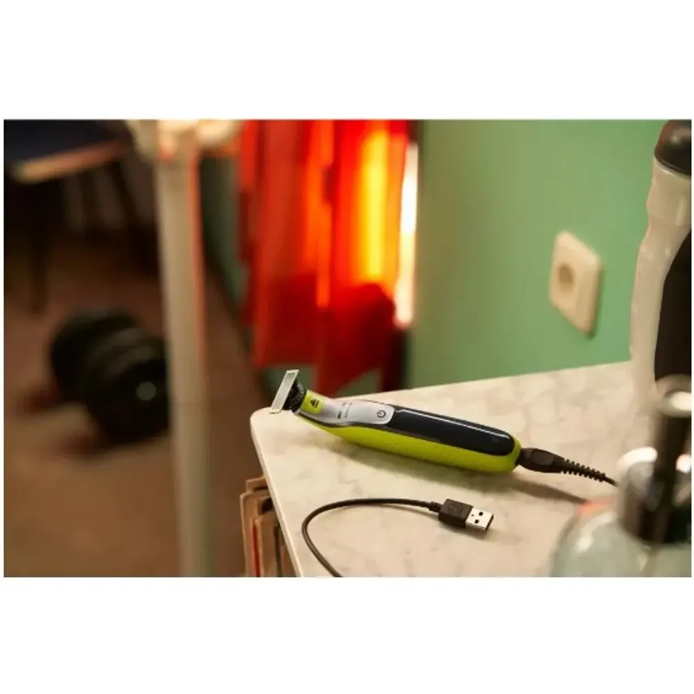 Open box Philips Norelco OneBlade 360 Face & Body Rechargeable Electric Shaver